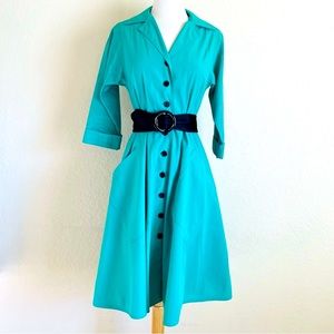 Vintage 1970’s Green Pocket Dress